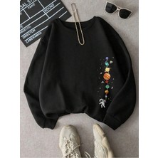 Tarzsokak Astronot ve Gezegen Baskılı Üç Iplik Ünisex Oversize Sweatshirt Siyah
