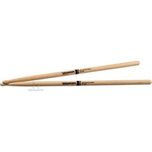 Frefly Store Jazz Tarzı Için Oak Baget ile Müzikal Performans