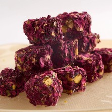 Meray Gül Yapraklı Fıstıklı Küp Lokum 500 gr