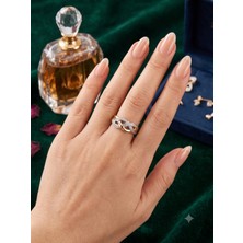 Xuping Jewelry Xuping Zirkon Taşlı Burgu Tasarımlı Altın Kaplama Kadın Yüzük - 6 Numara