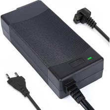 220V Ac'den 12V Dc'ye Dönüştürücü Adaptör ile Araç Buzdolaplarını Güçlendirin