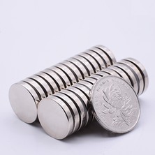 By Manyetik 20 Adet 18 x 3 mm Yuvarlak Güçlü Neodyum Mıknatıs Çap 18 mm Kalınlık 3 mm