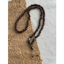 Lento Desing Erkek Ahşap Boncuklu Kolye – Antik Figürlü Uzun Kolye, Vintage Tasarım, Dekoratif Aksesuar
