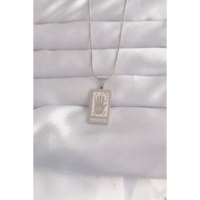 316L Çelik Gümüş Renk Pembe Mineli El Figür Tarot Kolye 5886 - 7695-9193