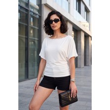 Lela Normal Kalıp Kuş Gözü Zımba Detaylı Kayık Yaka Bluz Bayan Bluz 5866997