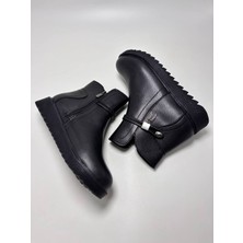 Kuum K112-1001 Exclusıve Sıyah Cılt Kadın Ayakkabı