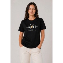 Tarz Yeri Kadın Müzik Temalı Baskılı Tişört Bisiklet Yaka Kısa Kol T-Shirt - Siyah