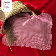 Lief Home %100 Pamuklu Kırmızı Pötikareli Fırfır Detaylı Bebek Yastık Kılıfı | 35X45 ( 1 Adet )