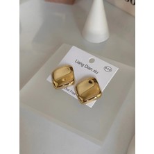 Bade Jewelry Vip Gold Dalgalı Tasarım Kare Plaka Şık Kararmaz Çelik Küpe