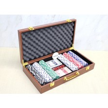 Marsilyan Deri Çantalı 300 Chip ve 2 Adet Iskambil Kağitına Sahip Poker Oyunu ALK4230