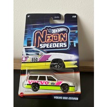 Hot Wheels Volvo 850 Estate