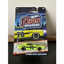 Hot Wheels 70 Dodge Hemi Challenger Uzun Kart