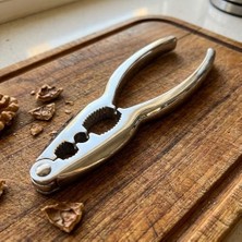 Canarino Paslanmaz Çelik Ceviz, Fındık ve Badem Kıracağı Pense Şeklinde | Ağır ve Yüksek Kaliteli Malzeme | Dayanıklı & Ergonomik Ceviz ve Fındık Kırıcı 17 cm EA047