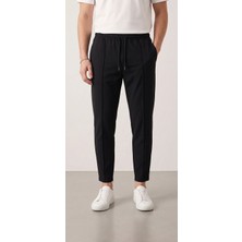 Erkek Siyah Comfort Fit Jogger Pantolon – Ipli Bel ve Fermuarlı Paça