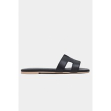 Nişantaşı Shoes Mavora Siyah Mat Deri H Bant Kadın Terlik