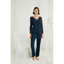 L'ombre Sırt Dekolteli Uzun Kollu Tüllü ve Dantelli Pijama Takımı
