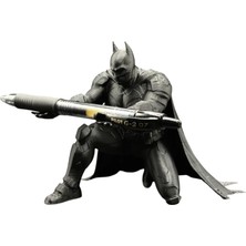 Renibo Batman Figürlü Kalemlik Standı – Masa Üstü Dekoratif Kalem Tutucu Biblo