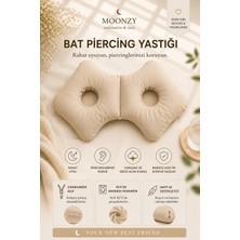 Moonzy Minimalist & Cozy  Bat Model  Çift Kulak Delikli Piercing Yastığı Ayarlanabilir Dolgulu %100 Pamuk Poplin Kılıflı Yan Yatış Yastığı