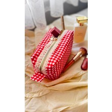 Kırmızı Pötikare Duck Keten Dantel Detaylı Makyaj Çantası&kalem Kutu(18-18-8 Cm)