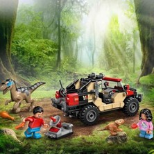 Die Grup Jurassic World Temalı Yaratıcı Yapım Seti ile Macera