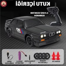 Die Grup Uzaktan Kumandalı 4x4 Drift Araba, 15 Km Hız, LED Işıklı, Siyah Renk