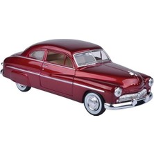 Die Grup Model Araç: 1949 Mercury Coupe, 1:24 Ölçek