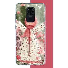 Aksesuarist Redmi Note 9 Uyumlu Beyaz Elbiseli Kız Baskılı Silikon Kılıf