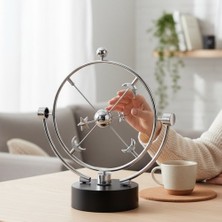 Keyfim Shop Kişiye Özel Dekoratif Metal Denge Topu – Modern Masaüstü Newton Sarkacı ve Ofis Dekoru