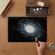 Punto Dizayn Karadelik - Galaksi - Gezegenler - Uzay Tasarımı 240 Parça Ahşap Puzzle Ahşap Kutuda MPY40350