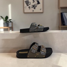 Capri Füme Ayarlanabilir Çift Tokalı Simli Taşlı Bayan Terlik