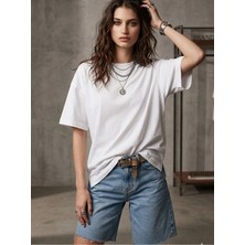 Kozz Style   Kadın Beyaz %100 Organik Pamuklu Dokulu Comfort Fit Oval Yakalı Tişört