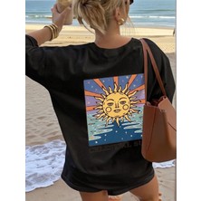 Kozz Style Kadın Verry Sun Baskı %100 Organik Pamuk Relaxed Fit Yuvarlak Yaka Tişört Siyah