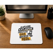 Mor Mürekkep G*tlere Katlanmak Sandalyelerin Işidir - Baskılı Mouse Pad