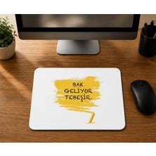 Mor Mürekkep Bak Geliyor Tebeşir - Baskılı Mouse Pad