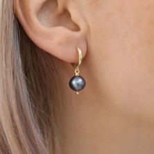 Nox Jewelry 14 Ayar Altın Kaplama 10 mm Tavus Kuşu Tonlu Siyah Tatlı Su İncili Sallantılı Kadın Gümüş Küpe - EP00125