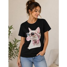 Broşürevim Pembe Fiyonklu Gözlüklü Balonlu Şirin Kedi Baskılı Kadın Erkek Unisex Siyah Kısakollu Tişört