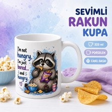 Tişört Kodu Aç Değilim Sadece Sıkıldım Rakun Baskılı Porselen Kupa – 325 ml