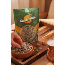 Kuruyemix  Birinci Sınıf Siyah Ayçekirdeği Kavrulmuş Tuzsuz - Taptaze ve Doğal Lezzet [750G]