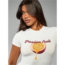 Mondschein Kadın Passion Fruit Baskılı Bisiklet Yaka Baby Tee Penye Crop Tshirt