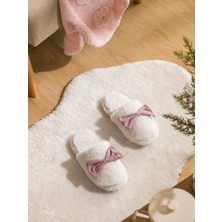 Lc Waikiki Yeni Sezon Fiyonk Figürlü Pelüş Kadın Ev Terliği