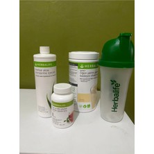 Herbalife Vanılyalı Shake 550 gr Klasik Aromalı Çay 51 gr Aloe 473 gr ve Shaker 4 Lü Set