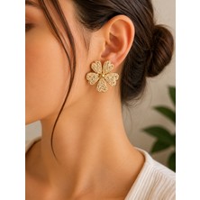 Moda Hasır Örgü Papatya Çiçek Tasarım Kadın Küpe Yazlık Gold Detaylı Krem