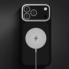 iPhone 18 Pro Max Uyumlu Kılıf M-Safe Şarj Özellikli Zore Paris Nexel Sert Pc Kapak Siyah