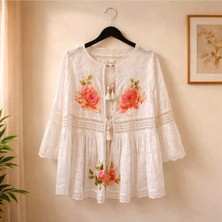 İTHAL Kadın Bohem Stil Güpür Detaylı Gül Nakışlı Püsküllü Beyaz Kimono / Bluz