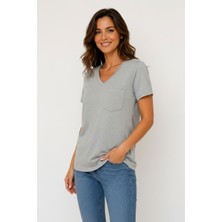 Lyvean V Yaka Cepli Oversize Tshırt