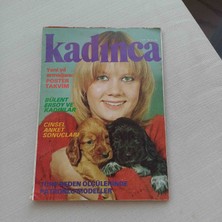 Ocak 1980 Tarihli Kadınca Dergisi. Yeni Yıl Armağanı Olarak Poster Takvim, Bülent Ersoy ve Kadınlar Röportajı, Cinsel Anket Sonuçları ve Türk Beden Ölçülerinde