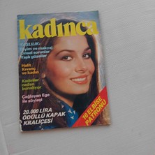 Kadınca Dergisi 1979 Temmuz    Yaşlılık: Giyim ve Makyaj, Cinsel Sorunlar, Yaşlı Güzeller. Halit Kıvanç ve Kadın ile Söyleşi.