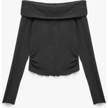 Koton Büzgü Detaylı Slim Fit Kaşkorse Omzu Açık Uzun Kollu Tişört