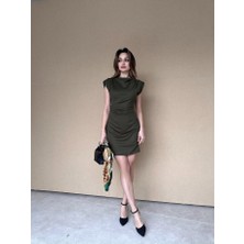 Klex Kayık Yaka Vatkalı Büzgü Detaylı Mini Elbise 5016 Haki - M