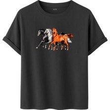 Dk Daksel Daksel Unisex At Baskılı T-SHIRT,%100 Pamuk, Rahat Kesim, Kısa Kollu, Yuvarlak Yaka, Günlük Kullanım